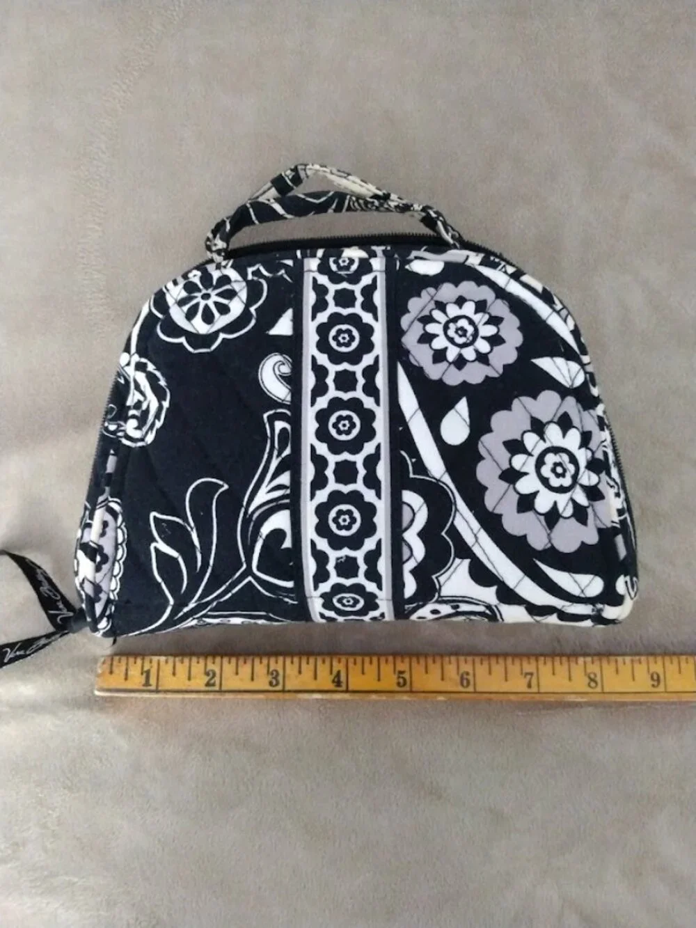 Vera Bradley Jewelry & Cosmetic Travel Bag Black Gray & White Handles FLAWS